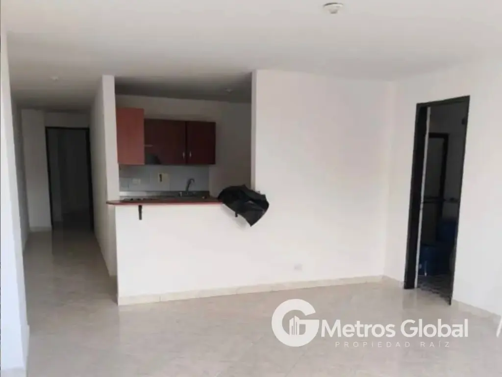 APARTAMENTO CUARTO PISO SANTA MONICA MEDELLIN