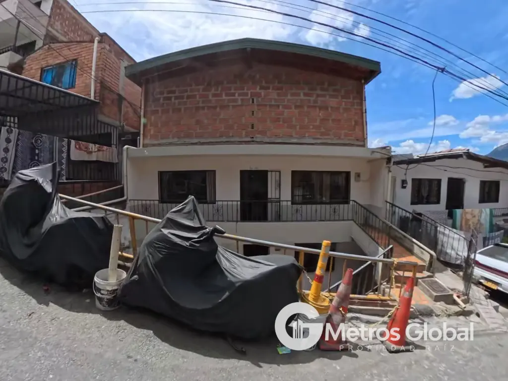 APARTAMENTO SEGUNDO Y TERCER PISO LA COLINITA GUAYABAL