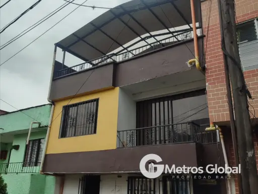 CASA DE SEGUNDO PISO EN VENTA LA COLINITA GUAYABAL